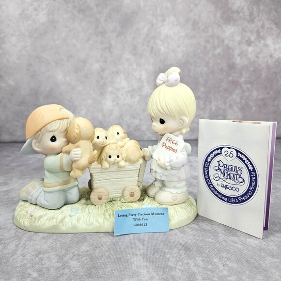 Precious Moments figurine Collection "Loving Every Precious Moment With You" - Picture 2 of 11